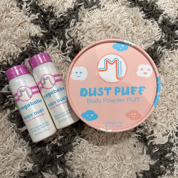 Megababe Body Dust and Dust Puff Bundle - Picture 1 of 6